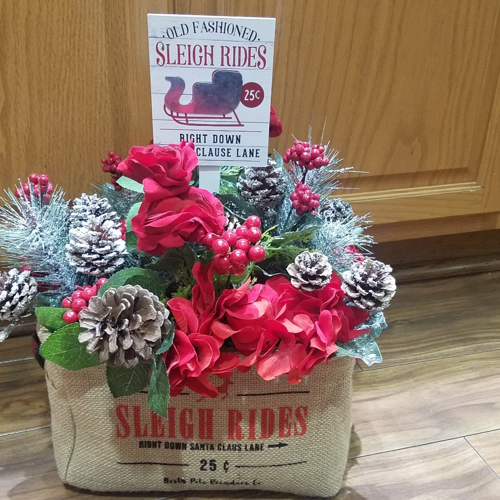 CLEARANCE!  Christmas Floral!  (2 for $60)